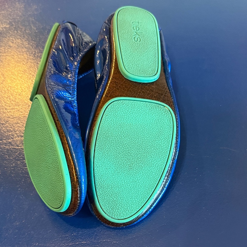 Tieks by Gavrielle Flats Sapphire Patent Leather Size 7 Excellent Condition - Picture 2 of 10